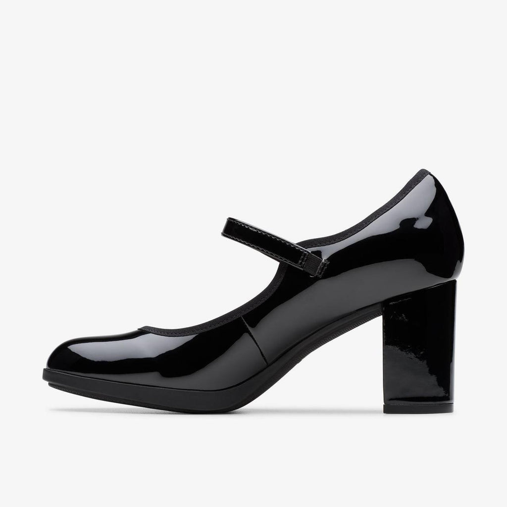 Clarks  Mary  Jane  Heels  Black   8.5M  New  $105