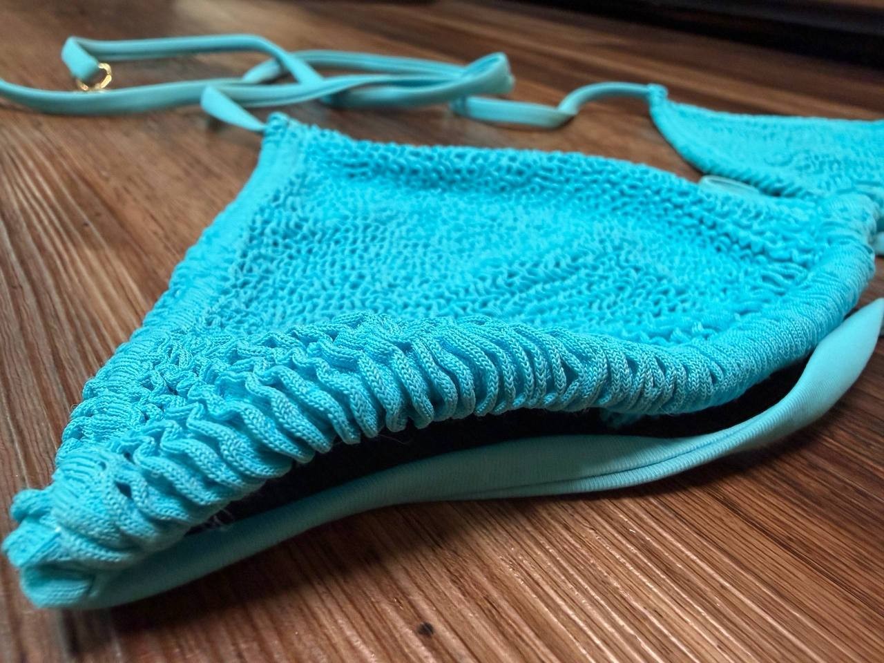 Love and Bikinis Jamaica Triangle Strings Bikini Top Turquoise One Size NWT $100