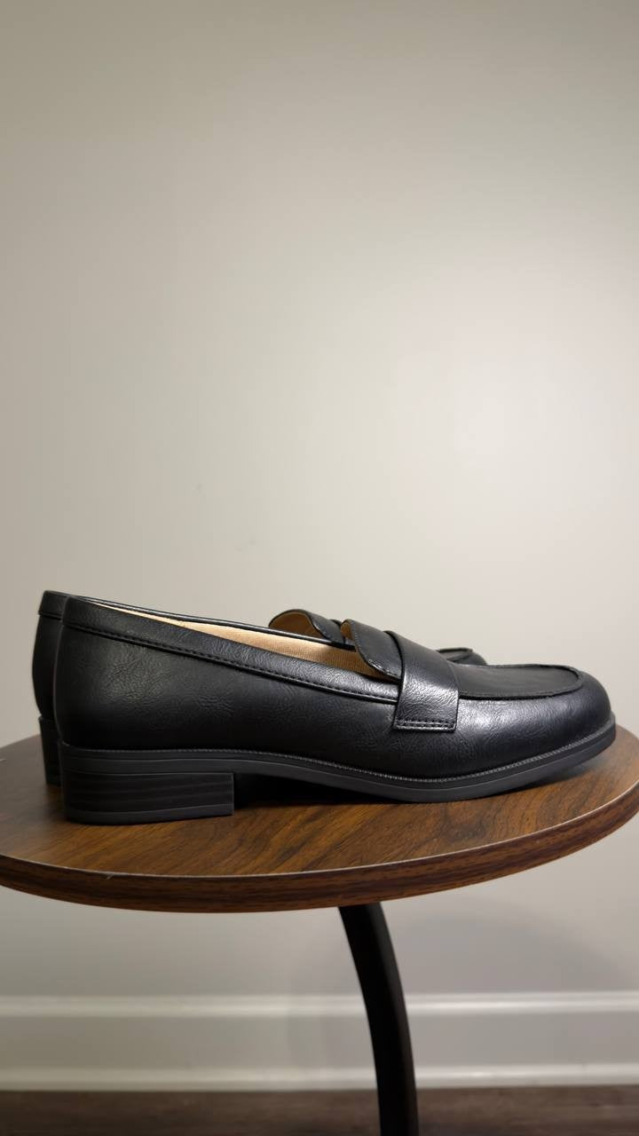 Life Stride  Sonoma  2  Slip‑On  Penny  Loafers  Black  Smooth 7  M  NWT  $80