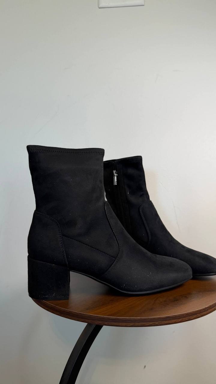 Kenneth Cole Reaction Roxy Dress Booties Black 9.5M Block Heel $99 NWB