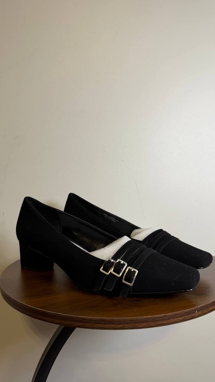 Easy Street Women’s Block Heel Pumps 10W Black Textile – New in Box– MSRP $74.99
