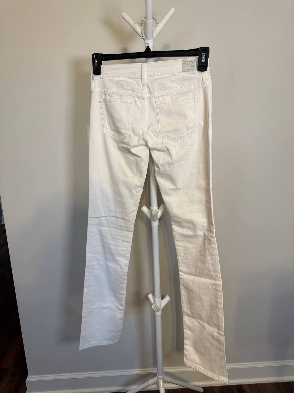 Guess High‑Waisted Straight‑Leg Pants - White– Size 25 – NWT