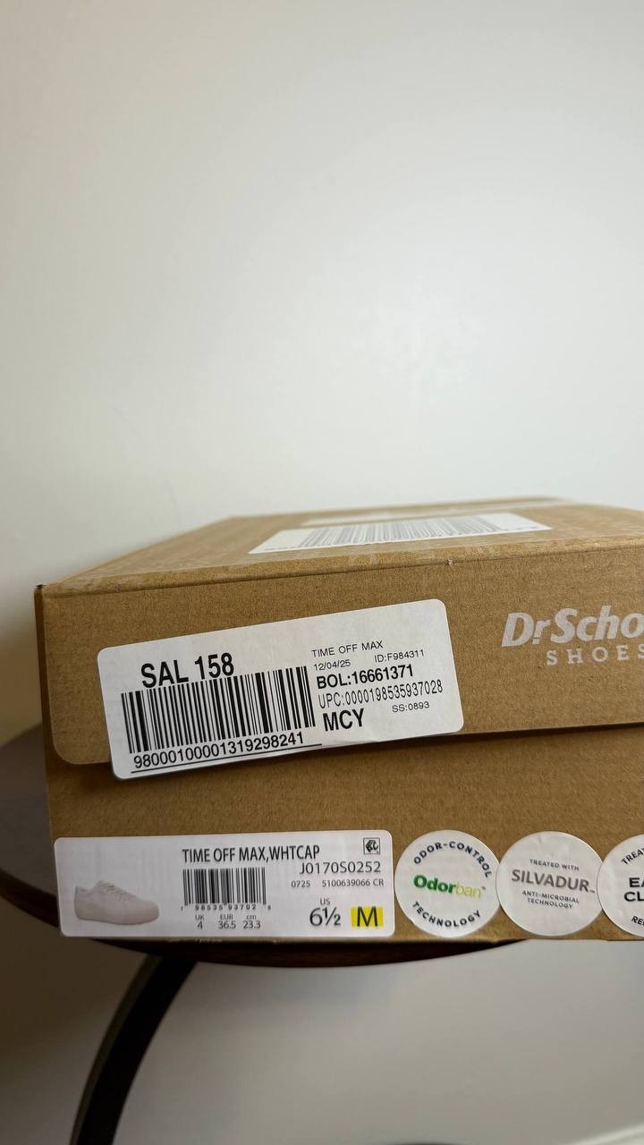Dr. Scholl’s White/Oyster Sneakers 6.5M New in Box MSRP $110