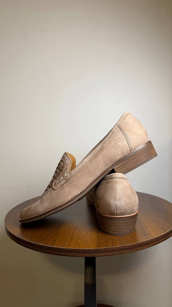 Earth Elona Woven Leather Slip‑On Loafers Taupe Women’s 9M NWB Comfort