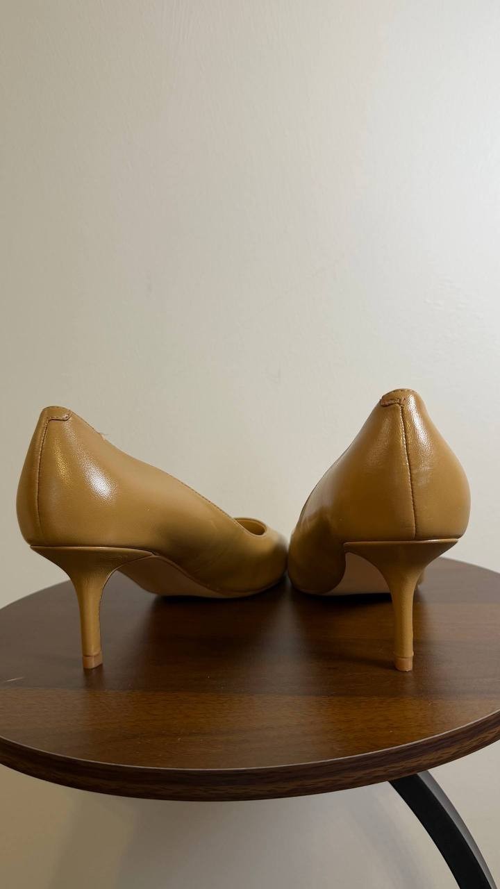 Marc Fisher Alola Dress Pumps 9M Medium Natural Leather New In Box Scuff msrp$99