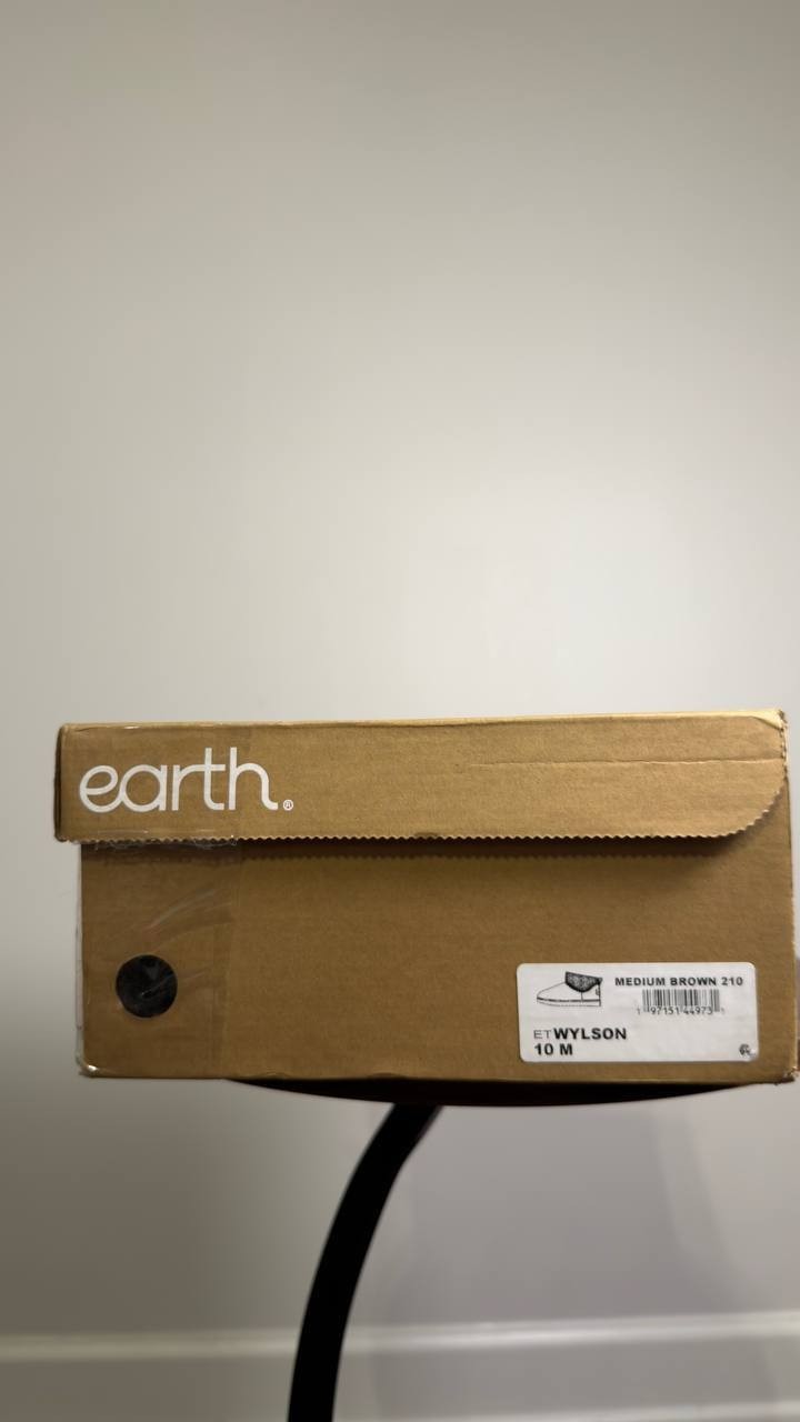 Earth  Cozy  Booties  Medium  Brown  10M  New  $90