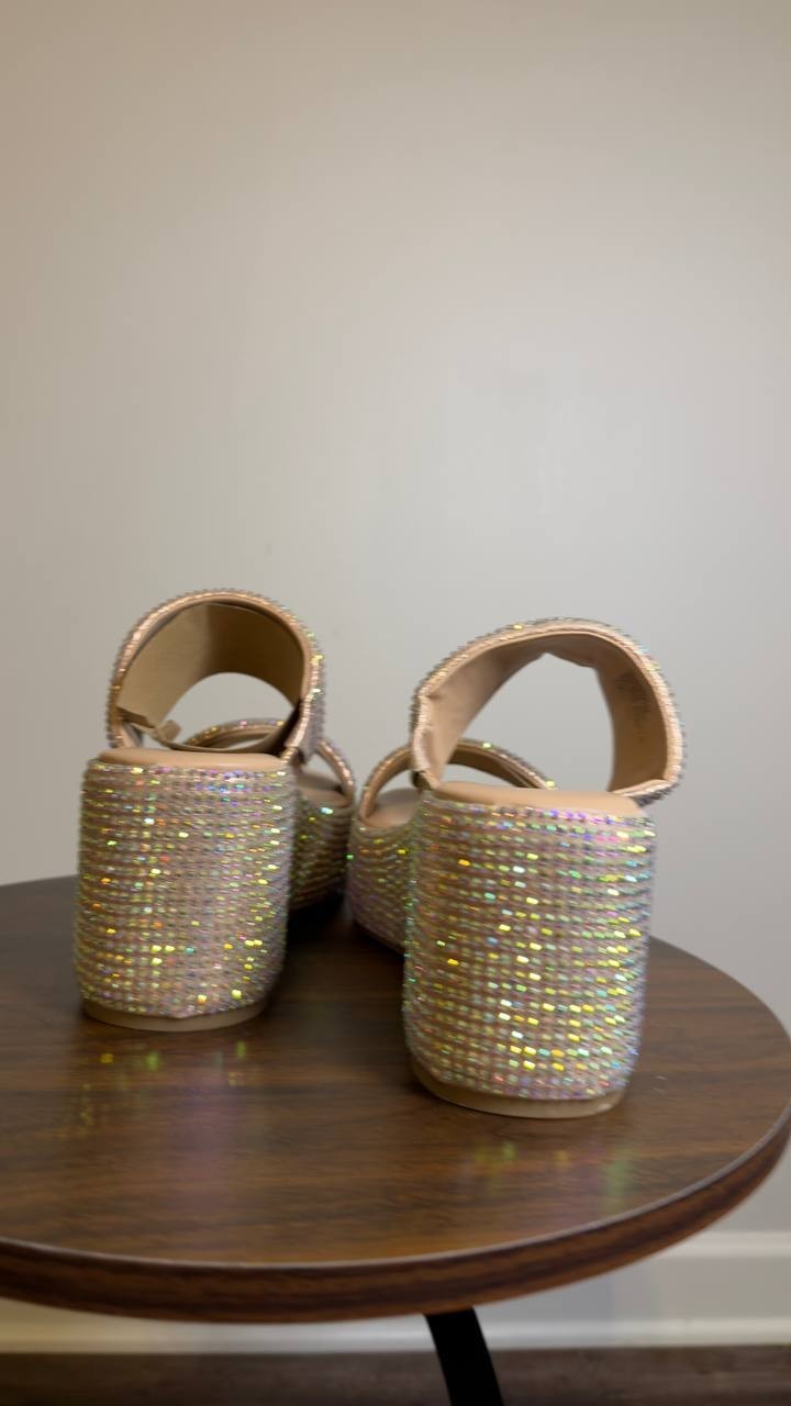 Wild  Pair  Laelyn  Wedge  Sandals  Bling  Fabric  7.5M  New  With  Box  $79.50