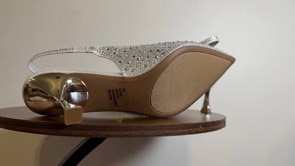 Sugar Dress Pumps 10M Silver Man-Made – New in Box MSRP $69