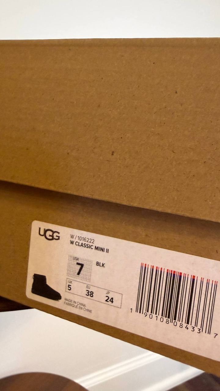 UGG Classic II Mini Boots 7 Black Twinface Sheepskin Pull‑On Warm NIB msrp$169
