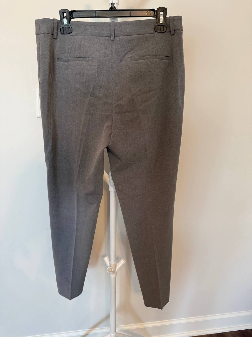 Tahari ASL “Shannon” Straight‑Leg Suit Pants – Size 8 – NWT – $89