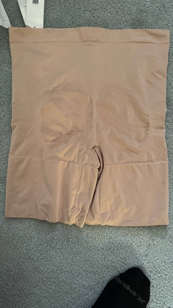 Spanx Mid-Thigh Shapewear Short, Nude XL - Firm Control, Seamless Smoothing