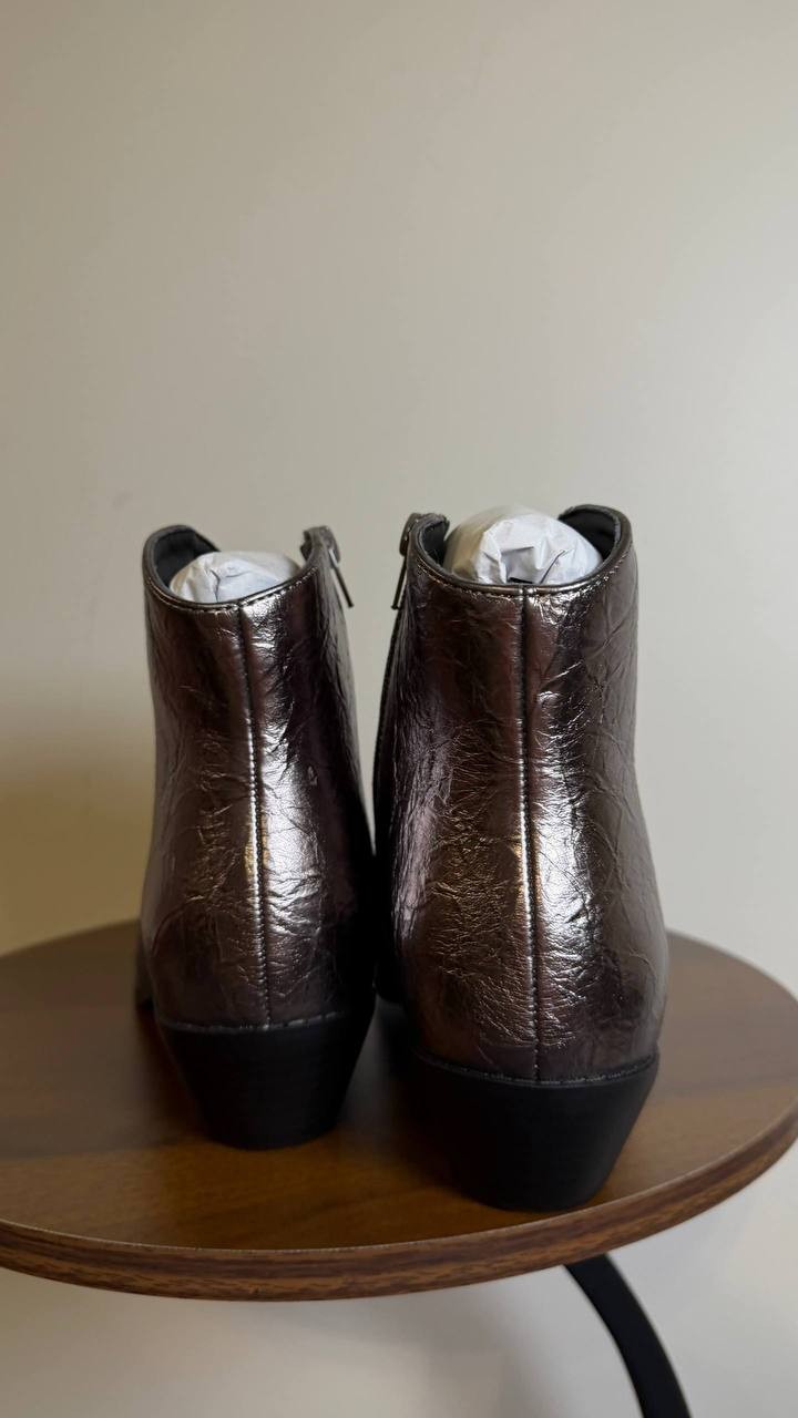 Journee Taliah Western Booties 8.5W Pewter Faux Leather Pointed Toe NIB msrp$100