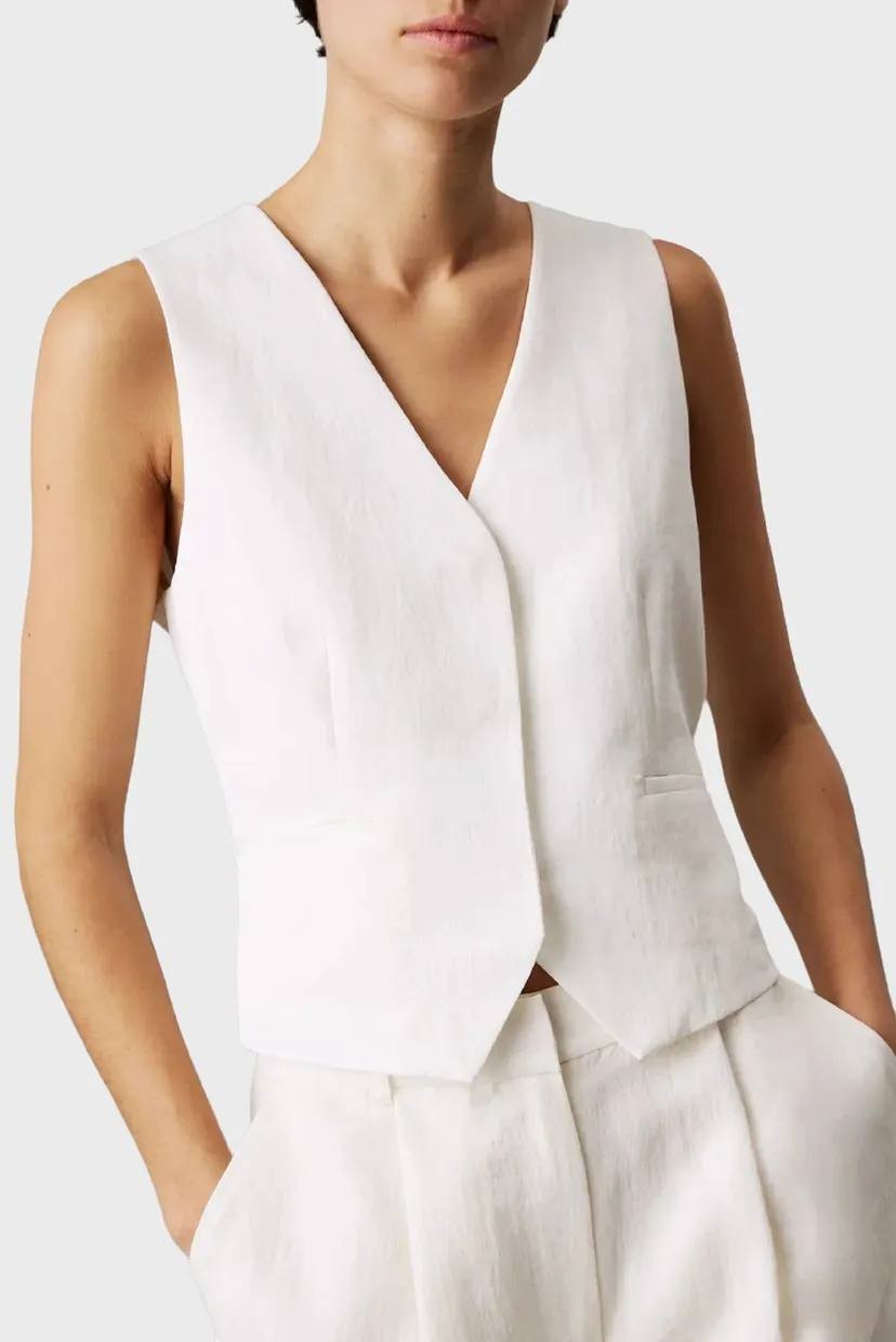 Calvin Klein Tech Texture Vest White Size 10 $129 NWT