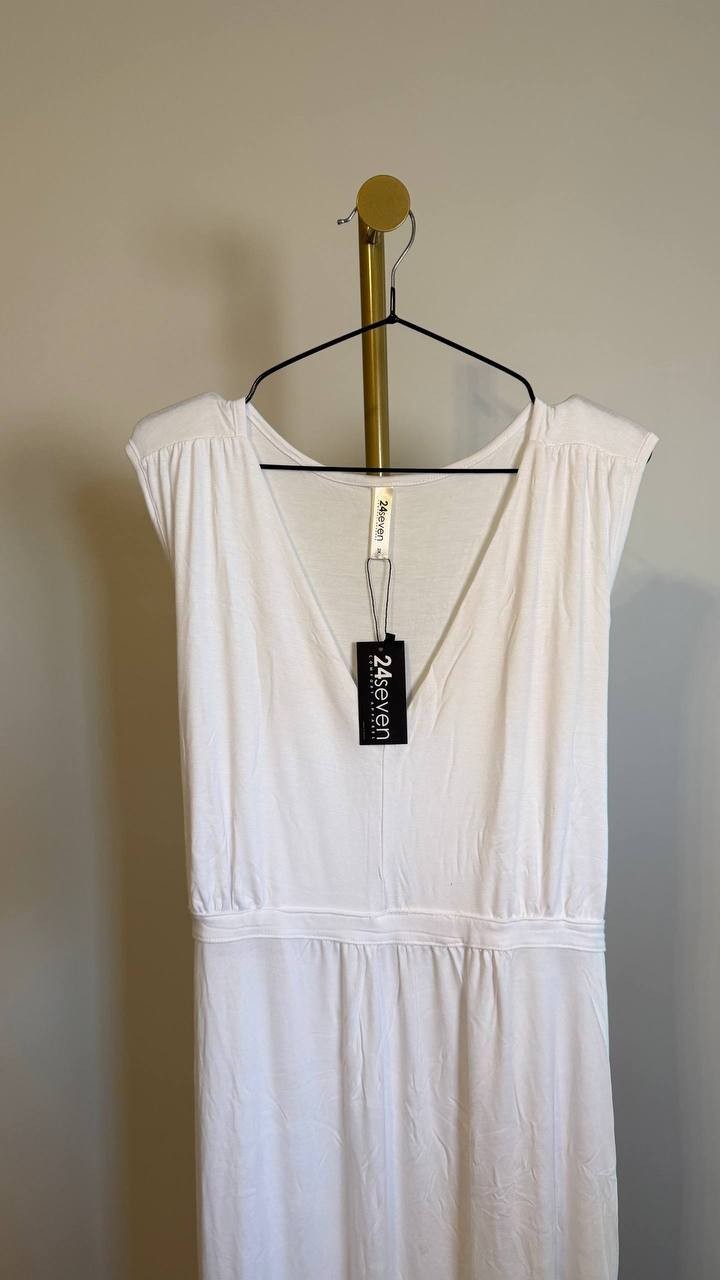24Seven Comfort Apparel Sleeveless V-Neck Maxi Dress White 2X $55.99 NWT