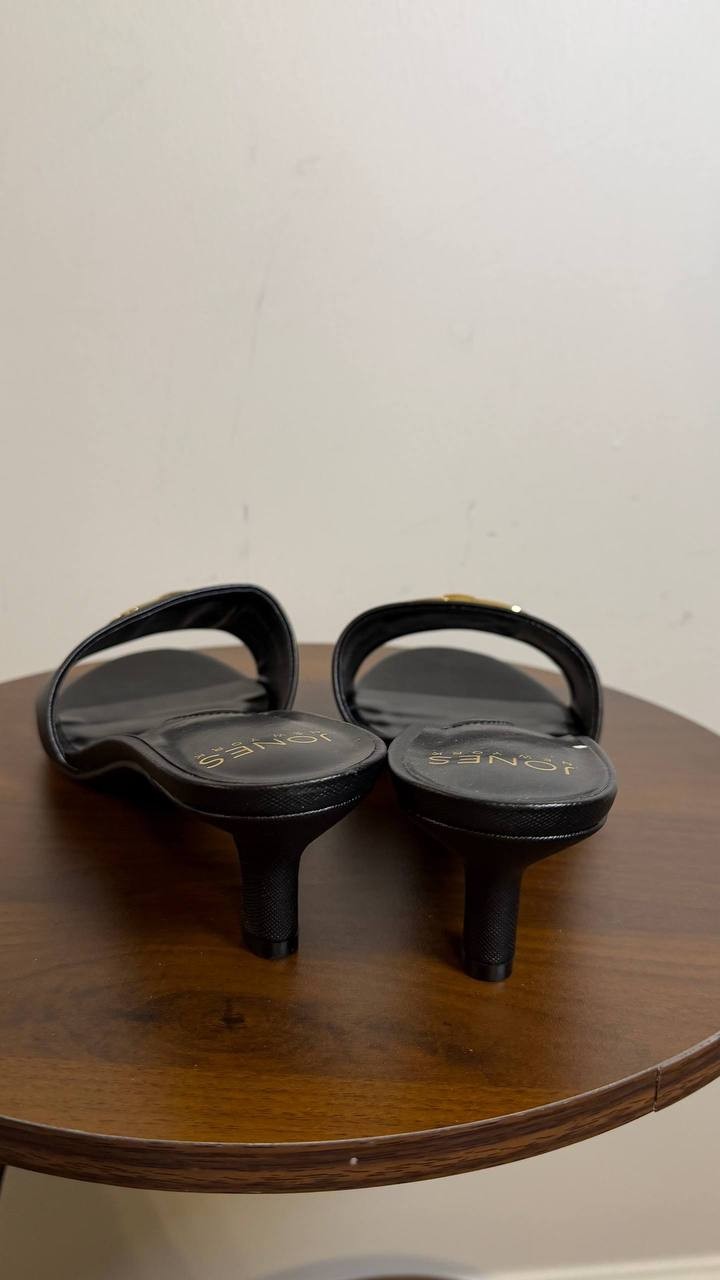 Jones New York Black Man‑Made Dress Sandals 10M New in Box $69.50