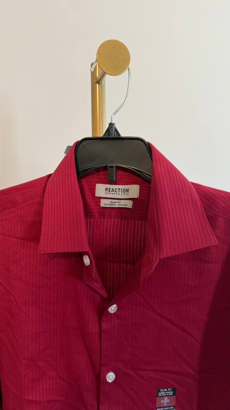 Kenneth Cole Reaction Slim Fit Flex Fabric Wicking Dress Shirt Red Striped NWT
