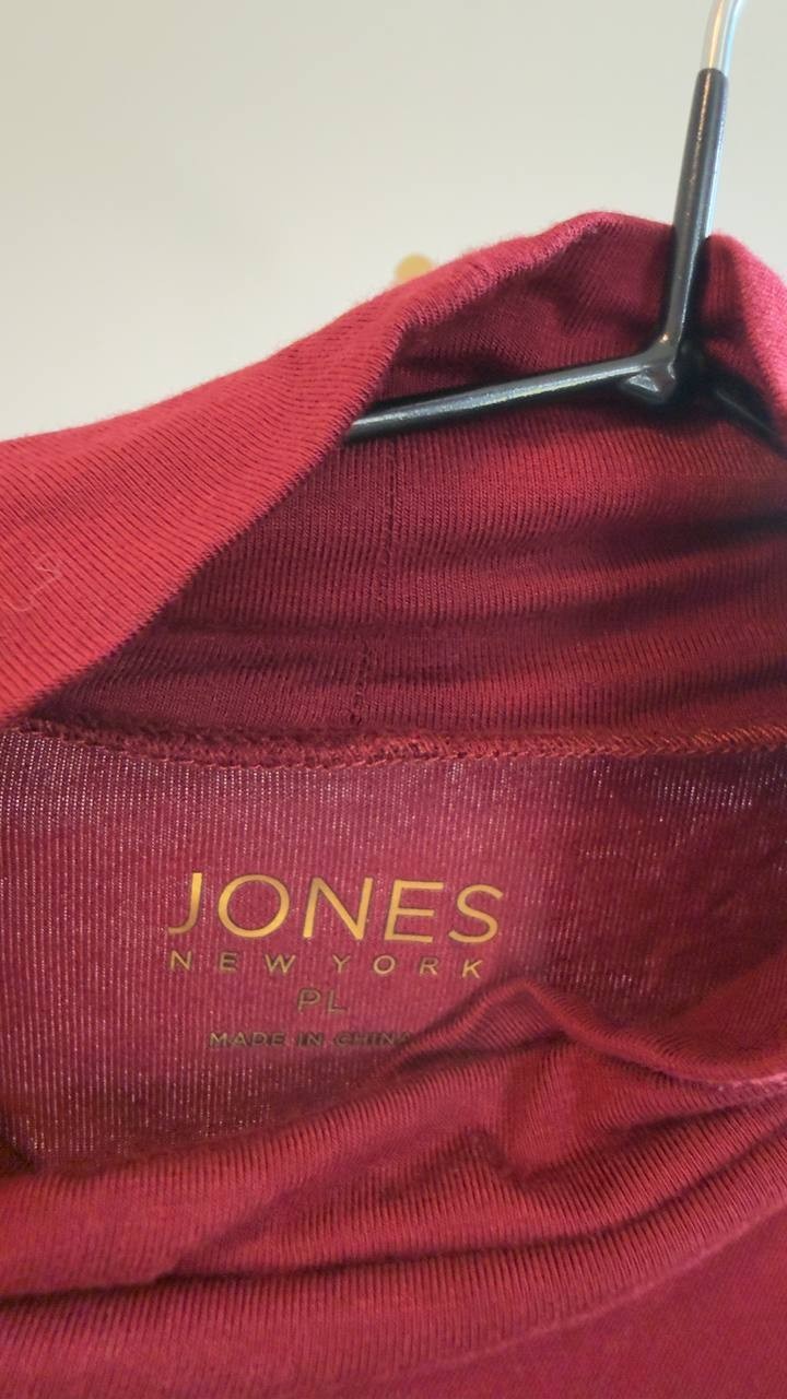 Jones New York Soft Knit Long Sleeve Turtleneck Top Classic Wine PL NWOT $49.50