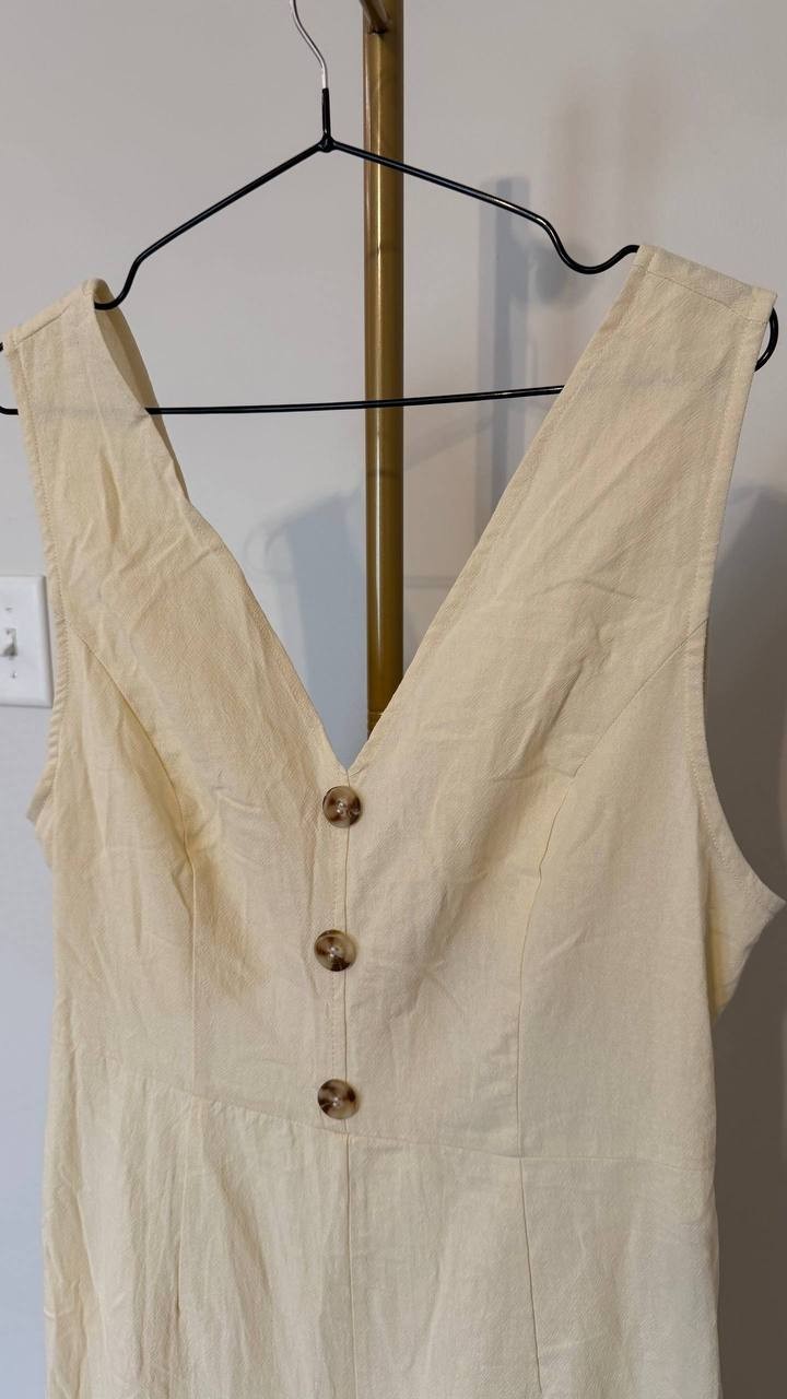 Cupshe High Society Beige Jumpsuit XL Wide Leg Bow Tie Back NWT Chic Outfit