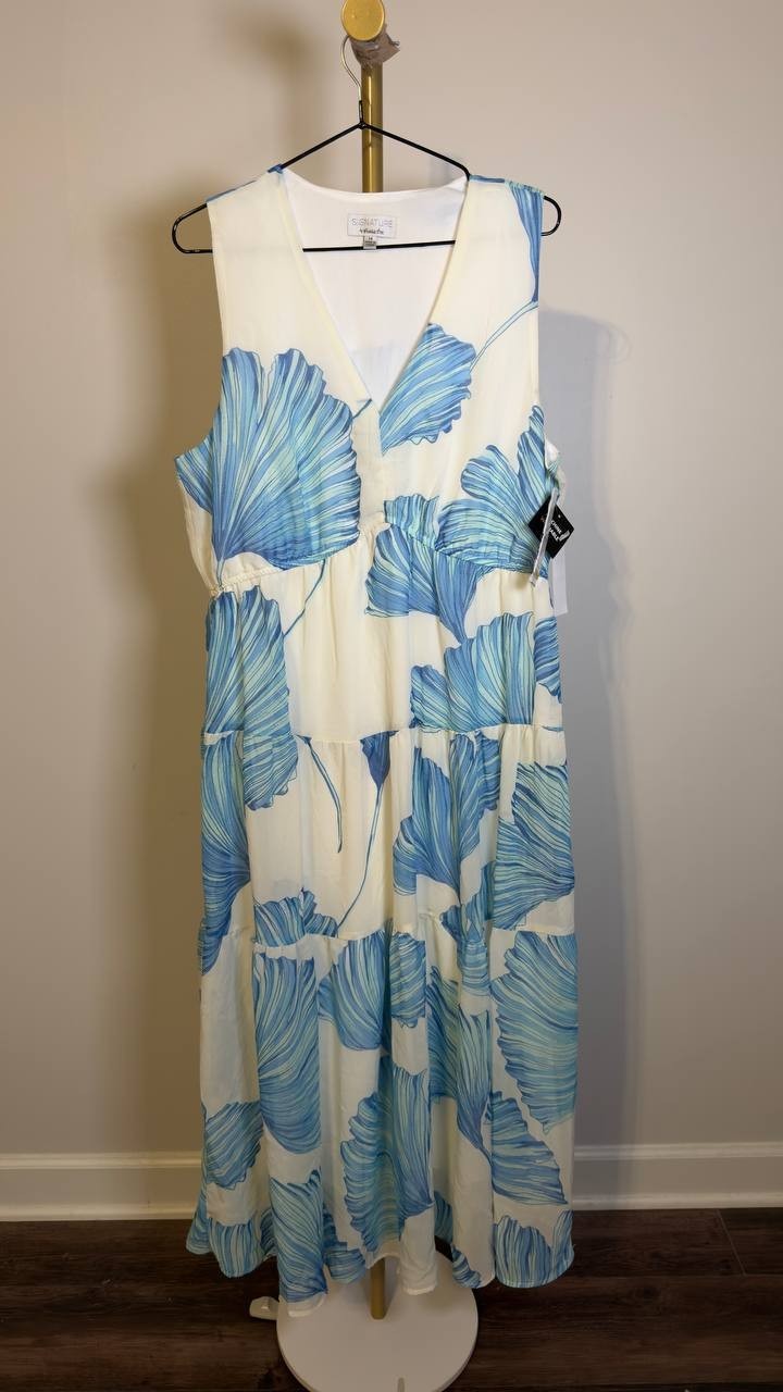 Signature by Robbie Bee Tiered Maxi Dress Cream/Blue 14 NWT $79