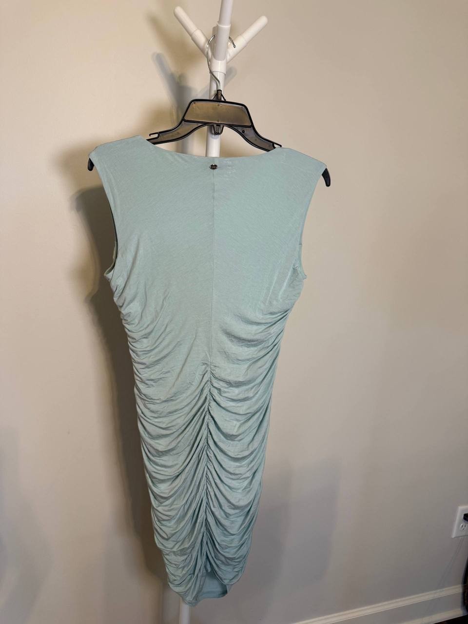 GUESS Nathaly Ruched Bodycon Dress – Size M – NWOT – $108 – Minor Flaw