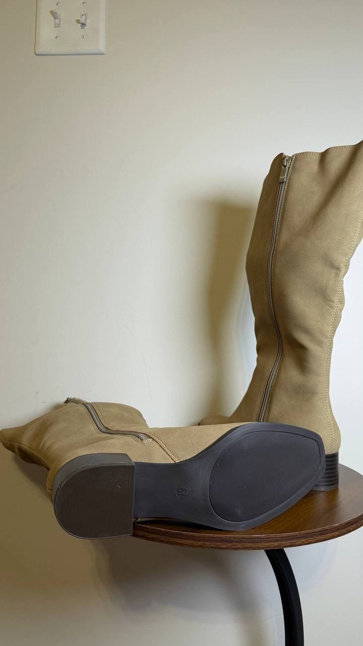 Journee Devri Boots 6.5M Greige Vegan Leather Knee‑High Zip NIB msrp$79.99