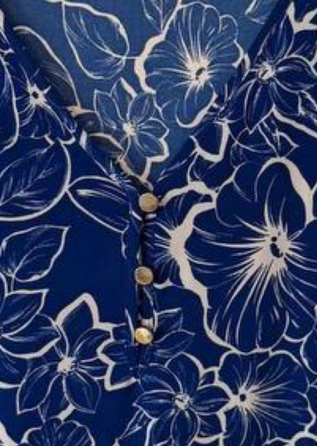 AK Anne Klein Blue Floral Blouse Short Sleeve V-Neck Ruffled Cap Size L