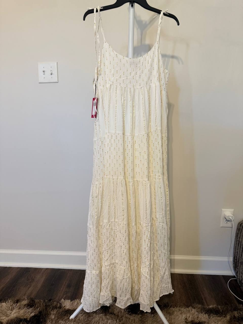 Vince Camuto Tiered Sundress – Size S – Ivory/Gold – NWT – $119