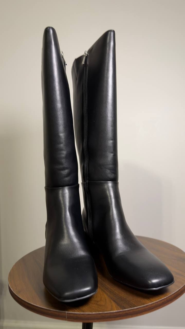 Bandolino  Addyson  Tall  Wide  Calf  Boots  Black  8.5  M  New  in  Box  $139