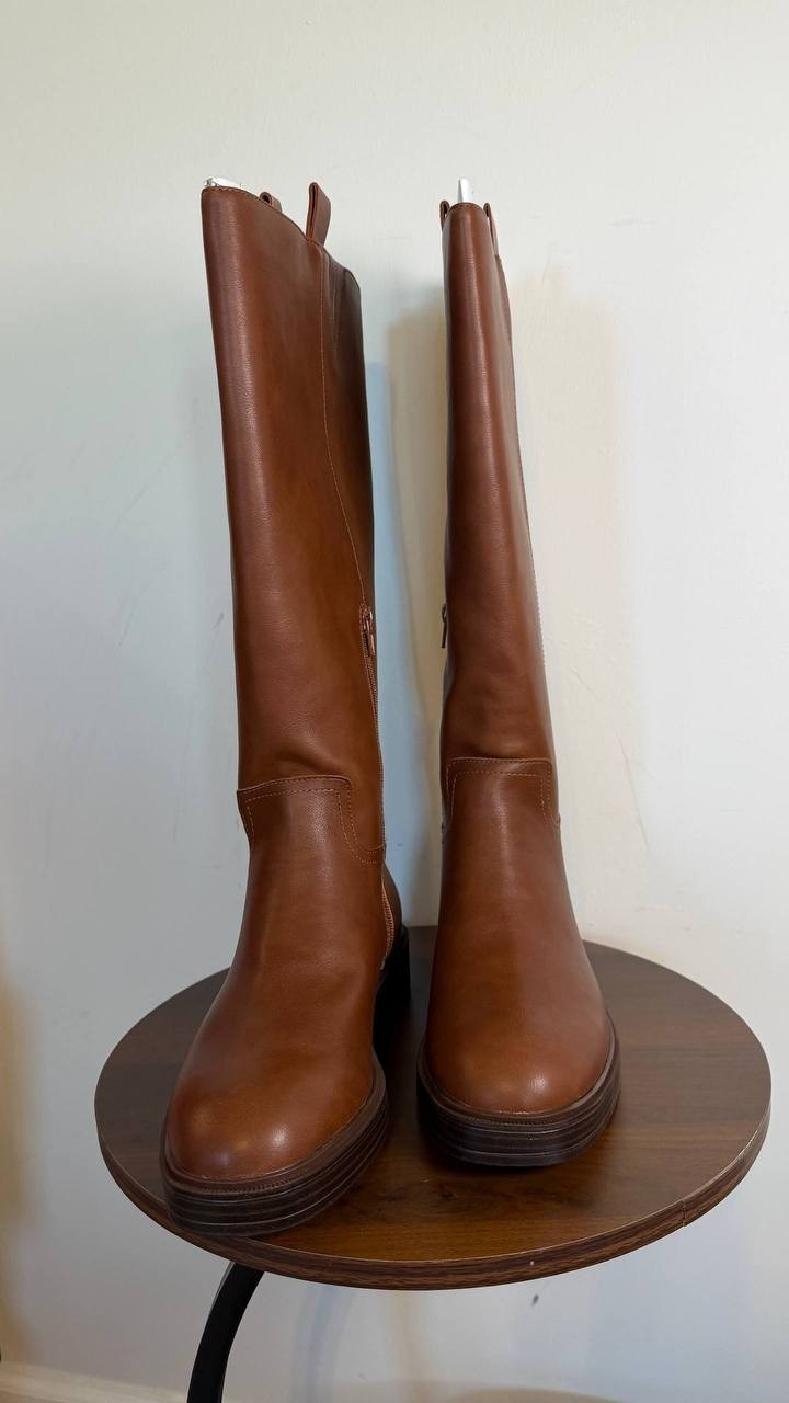 DV Dolce Vita Jernie Wide Calf Tall Riding Boots Tan Smooth 10M Man‑Made $99 NWB