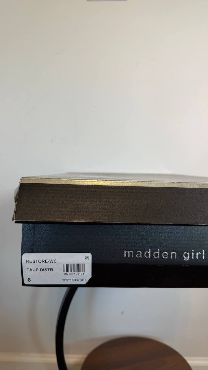 Madden Girl Restore Slouchy Lug Sole Moto Boots 6 Man‑Made$115 NWT