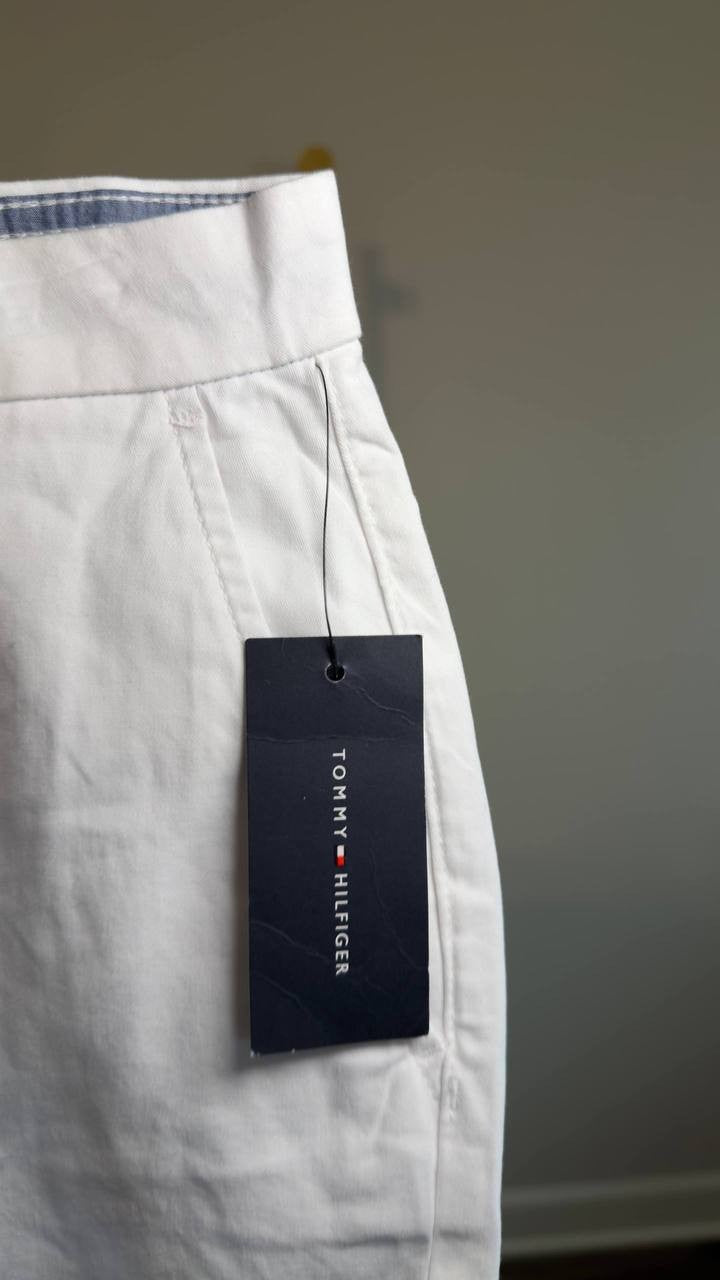 Tommy Hilfiger Plus Solid Bermuda Shorts White 24W NWT $55