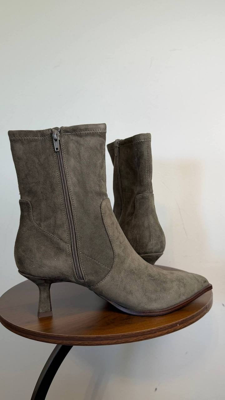 Dv Dolce Vita Lalana Sock Booties Olive 9.5M Synthetic Kitten Heel $80 NWB