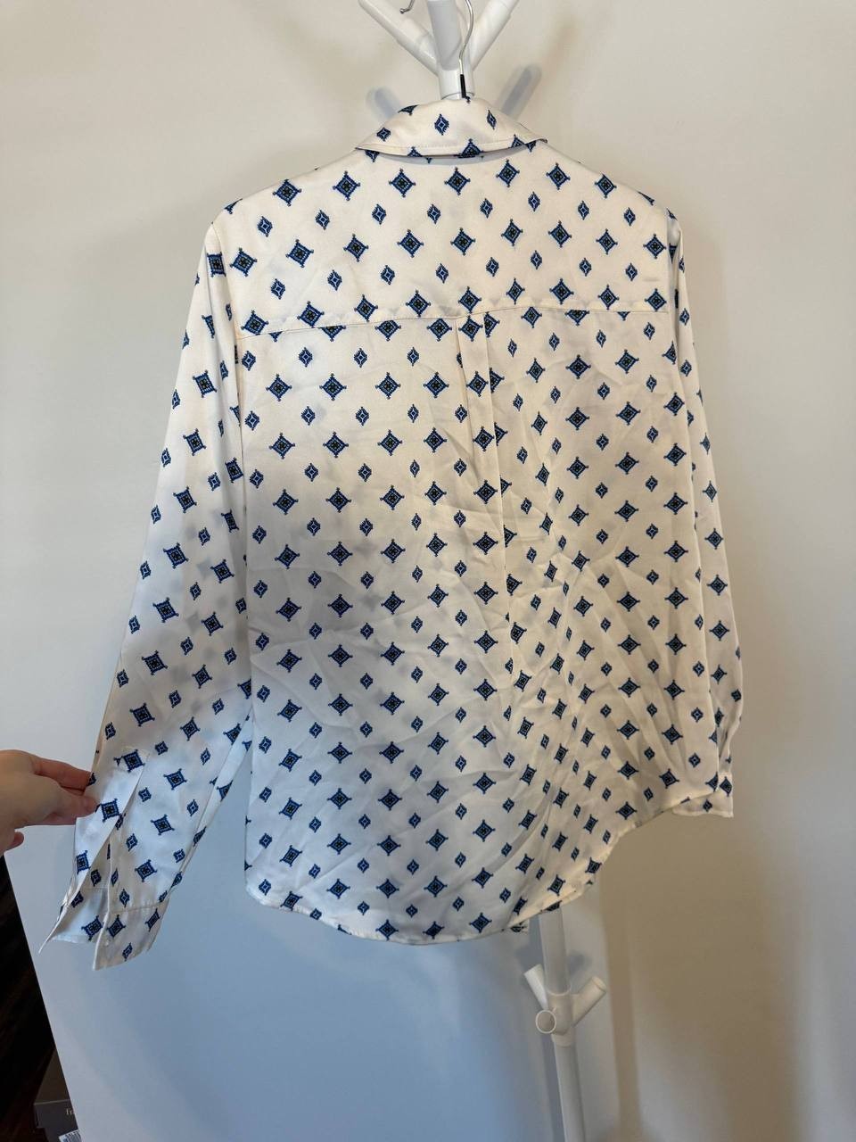 ones Satin Twill Button‑Down Blouse – Size XS – New – Has Been Washed – $79.50