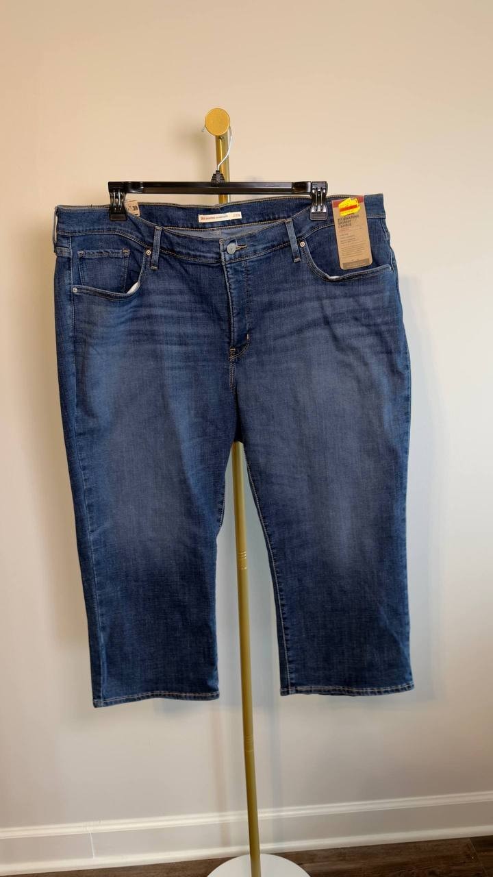 Levi’s 311 Shaping Skinny Capri Jeans Plus Size Blue 24W NWT $59.50
