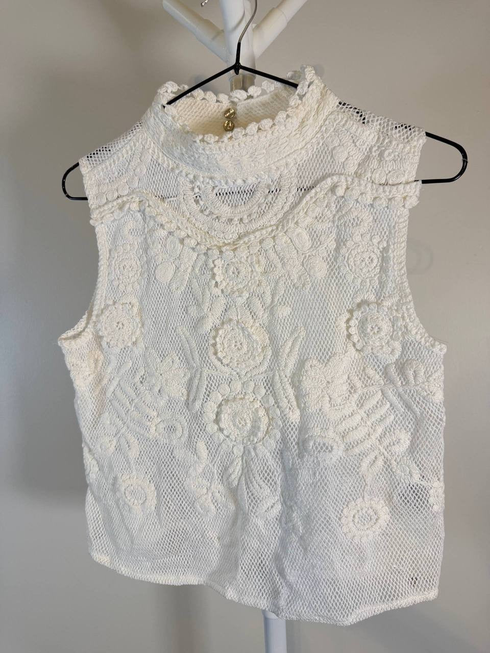 And Now This Petite Crochet Sleeveless Top – Natural – PS – NWT – MSRP$49.50