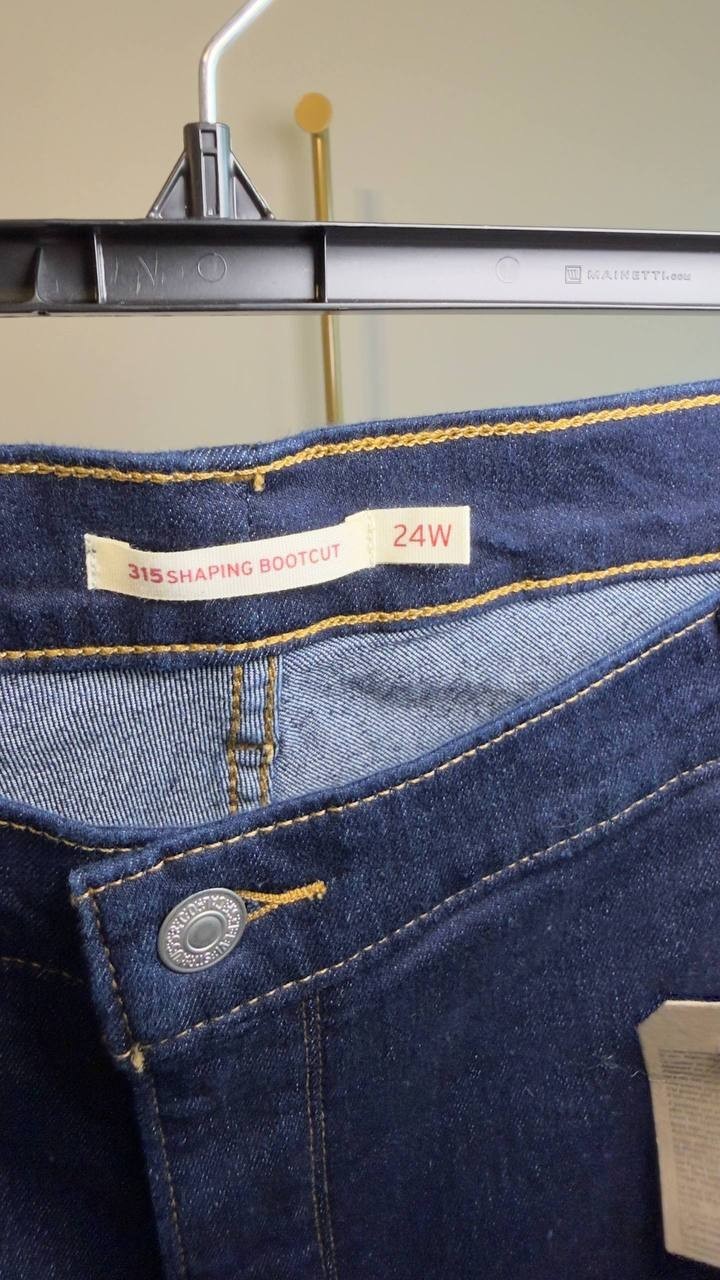 Levi’s 315 Shaping Bootcut Jeans Plus Size Dark Blue 24W NWT $75