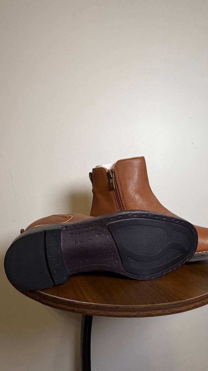 Franco Sarto Leather Booties 5M Cognac New in Box MSRP $190