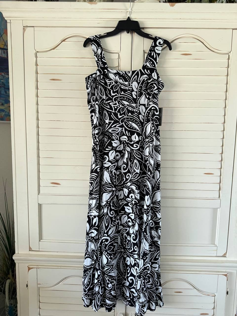 Vince Camuto Square-Neck Maxi Dress M Rich Black Floral NWT $69
