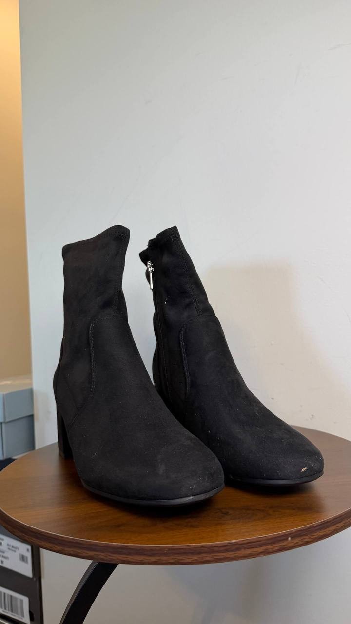 Kenneth Cole Reaction Roxy Dress Booties Black 9.5M Block Heel $99 NWB