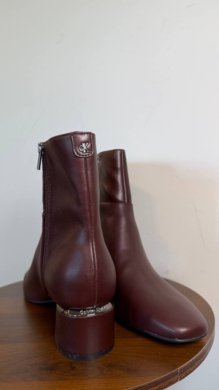 Calvin Klein Parry Block Heel Ankle Booties Dark Red 11M Man‑Made $129 NWB
