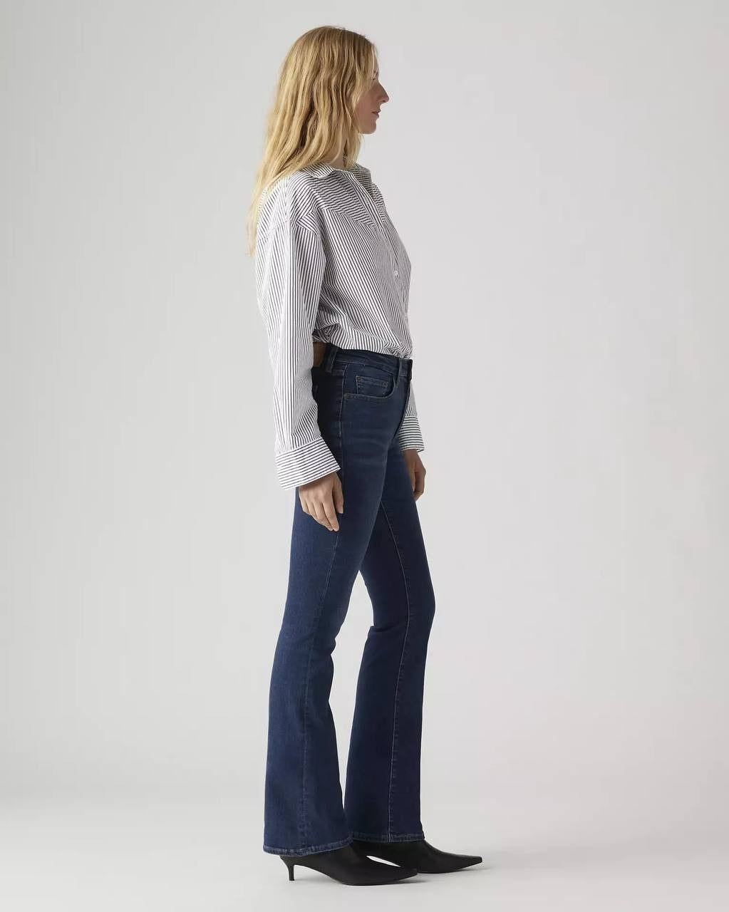 Levi’s 725 High Rise Bootcut Jeans Blue Wave 25 NWT $69.50