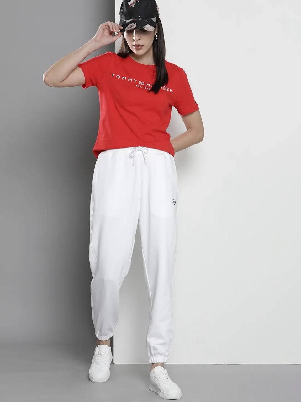 Tommy Hilfiger Relaxed Fit Joggers White XL NWT $69.50