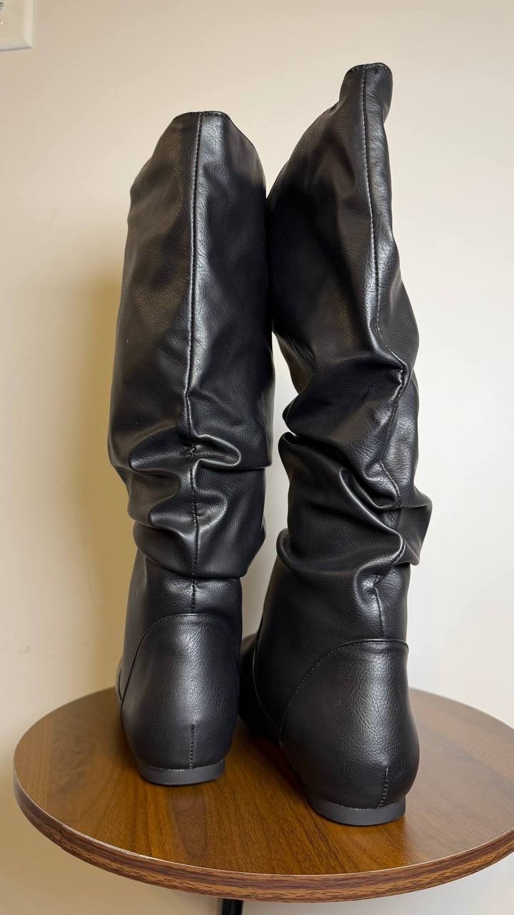 Journee Collection Polyurethane Boots 8M Black New in Box MSRP $129