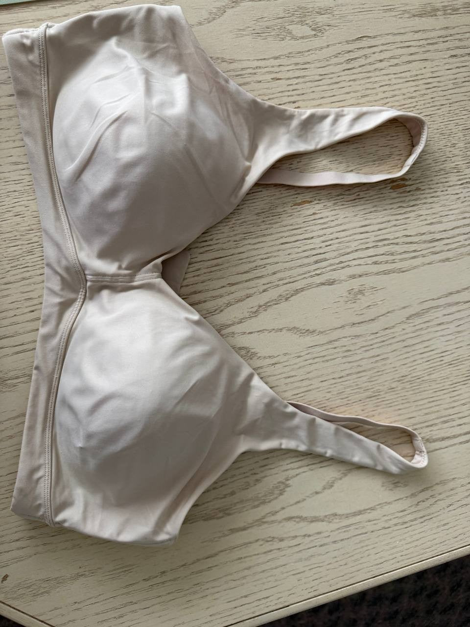 Vanity Fair Women’s Wireless Comfort Bra XL-42DD Nude Beige – Style 72164