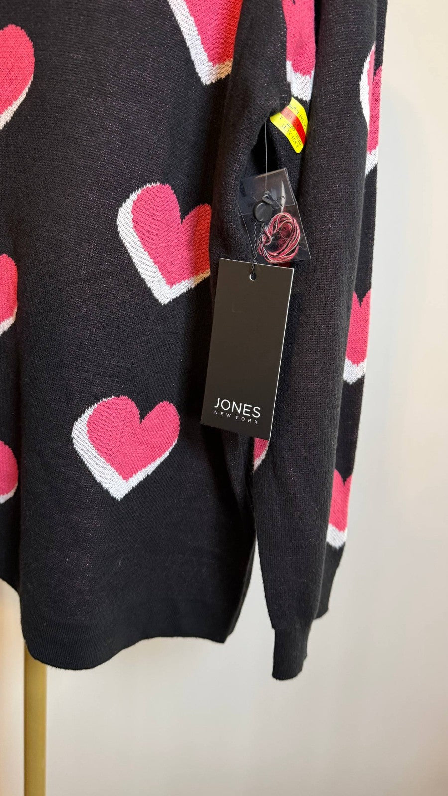 Jones New York Women’s Scatter Heart Crewneck Sweater Black Pink $99 NWT