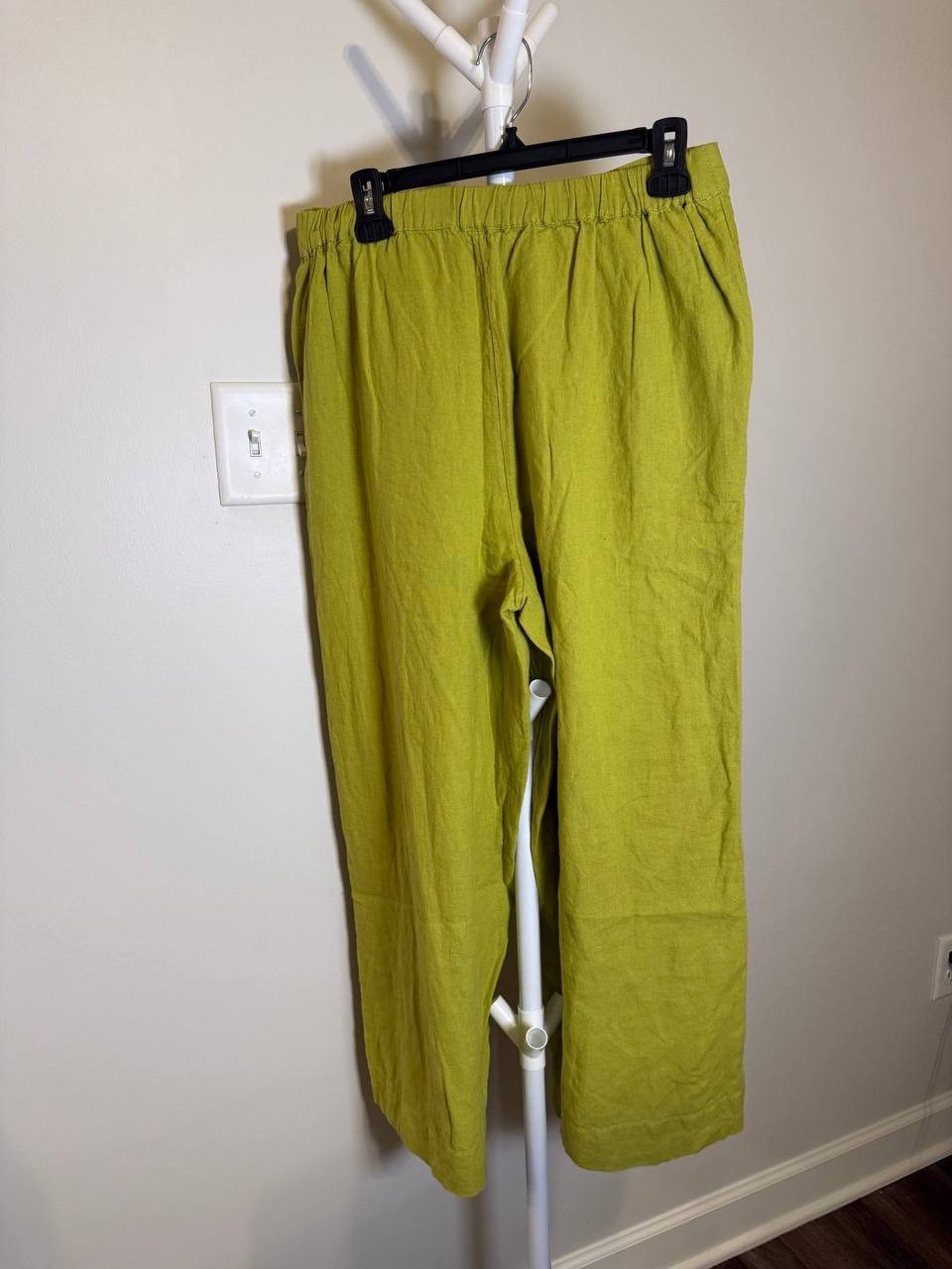 Free People Sightseer Linen Pants – Size M – Palma Green – NWOT