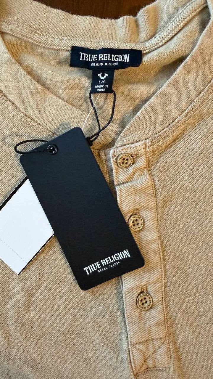 True Religion Men’s Mineral Patch Henley Tee Scuffed Beige L/G $79 NWT