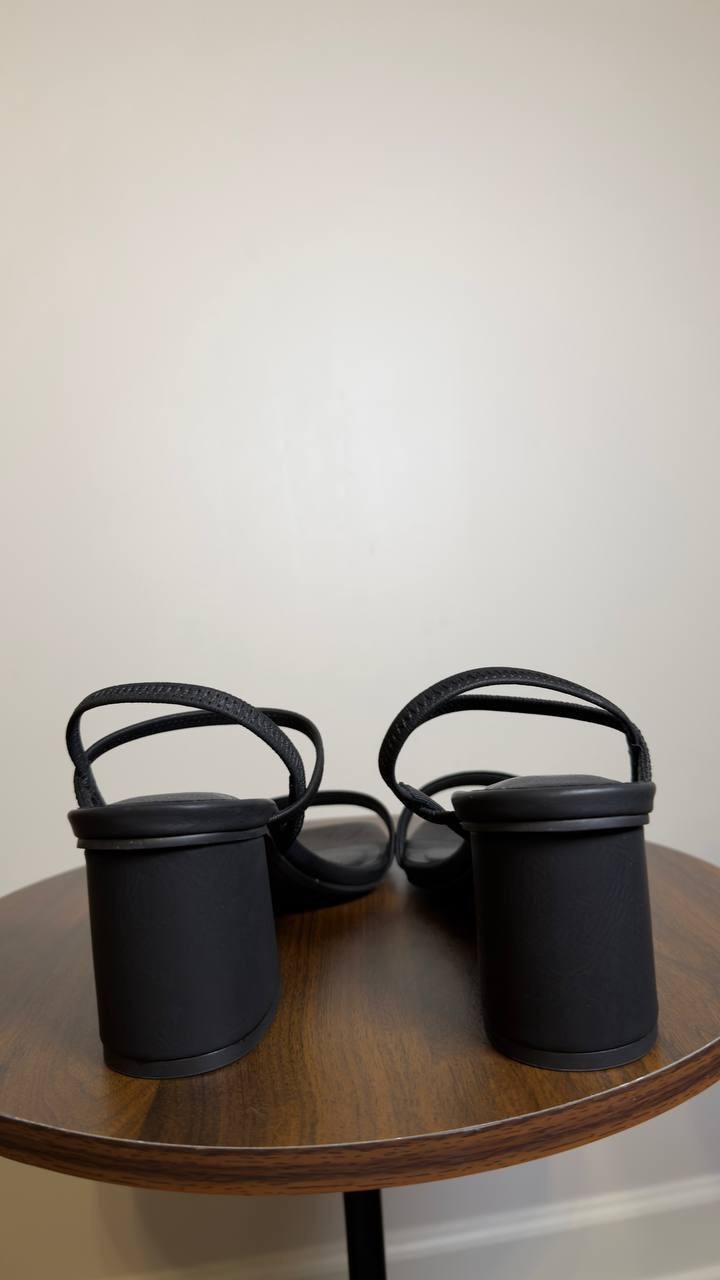 MIA Dress Sandals Black 9.5 M New $70.00