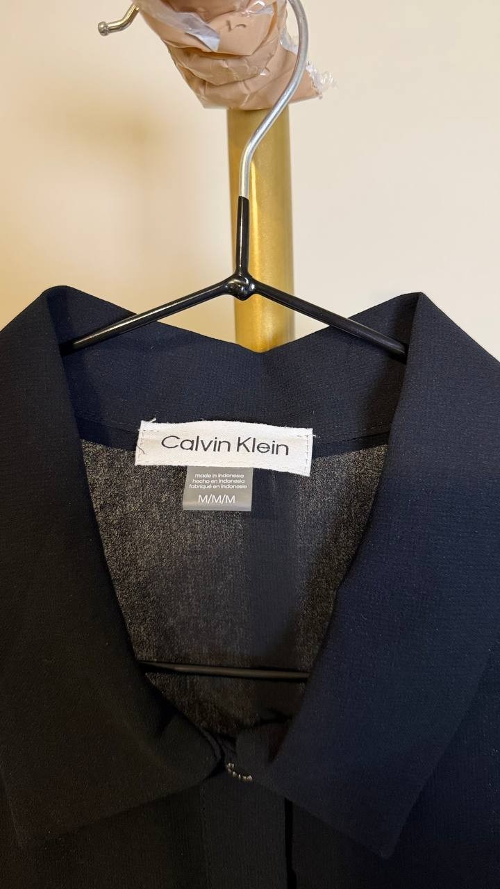 Calvin Klein Women’s Sleeveless Pleated Front Collared Blouse Navy M NWT $89