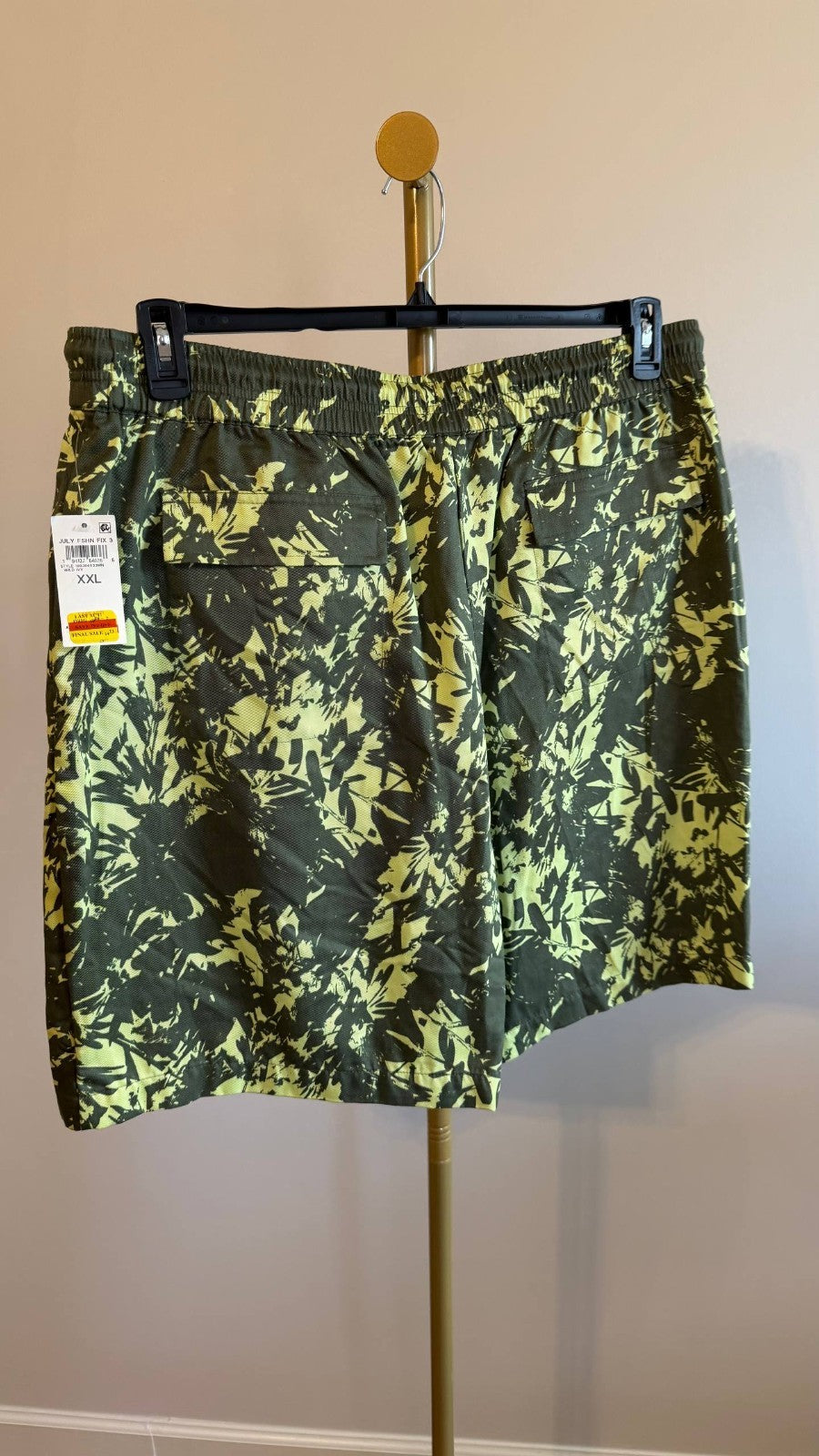 Mode of One Men’s Abstracted Floral Cargo Shorts  Green XXL NWT